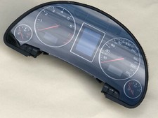 Audi A4 B6 8E 1,6 Benzin Tacho