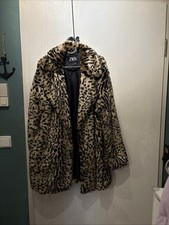 Zara Fellmantel Leoprint