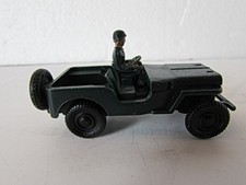 SIKU Jeep mit Fahrer V92  aus