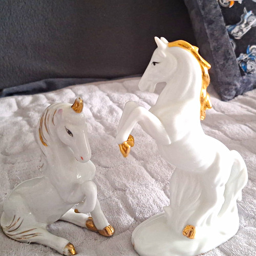 Porzellan pferdefigur - 2x,
