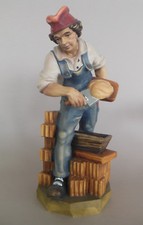 Maurer Handwerker 30 cm hoch Holz bemalt Beruf Holzfigur
