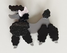 Hund Pudel Brosche Vintage schwarz/grau rosa Schleife 1950-er Jahre Stil 6 cm