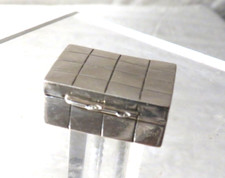  Art-Deco Pillendose mit