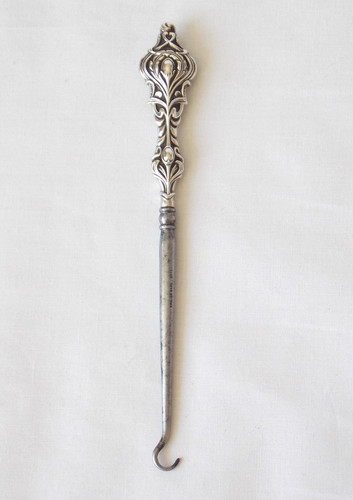 Antiker knopfhaken mit - knopfhaken,