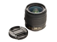 Nikon Zoom Objektiv DX AF-P Nikkor 1:3.5-5.6 / 18-55 mm VR für einige DX Modelle