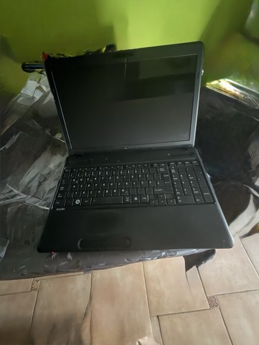 Toshiba satellite c660d - toshiba,