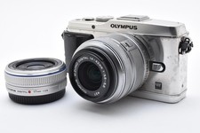 OLYMPUS PEN E-P3 Silber Digital Kamera Mit / 17mm,14-42mm Linsen [ EXC Japan