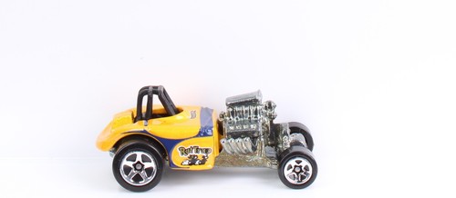 Hot wheels 2002 collector - wheels,