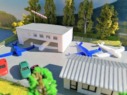 Flugplatz mit hangar - hangar, 4