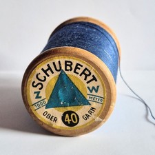 Altes Nähgarn auf Holzspule -  Schubert  - 40 Obergarn - 1000 Meter - Blau
