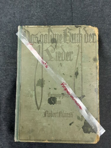 Altes buch das - buch, goldene
