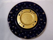 Großer  Platzteller -blaues Glas mit Sternenmuster und goldenen Metalleinsatz 32