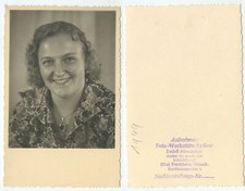 33848 - Blonde Frau - Portät