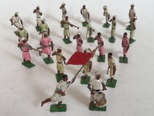 22 originale Heyde Figuren (Beduinen oder Araber)