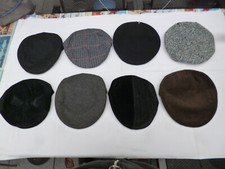 Mütze Kappe Caps 8 Batschkappen o.ä Restbestand aus einem Lager für Theater o.ä.