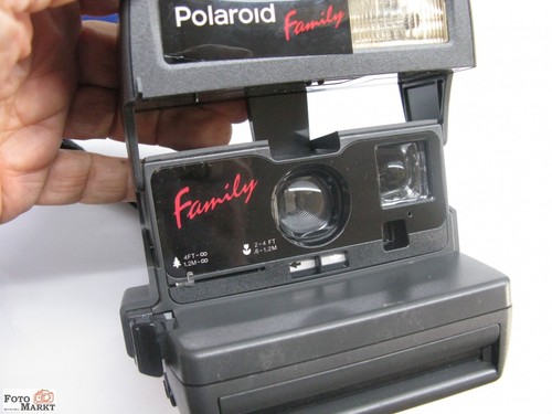 Polaroid family close focus - family,