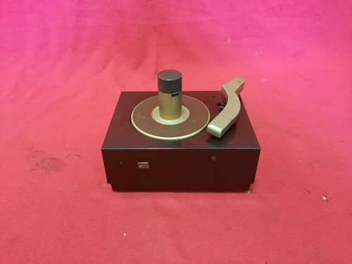 His masters voice 2107 - masters,