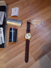 Damenarmbanduhr gold mit