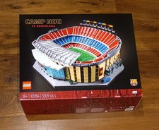 LEGO Icons 10284 - Camp Nou FC