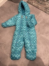 Ticket to Heaven Schneeoverall