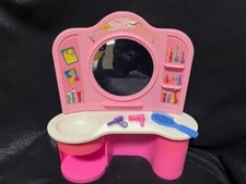 Vintage barbie beauty - beauty, salon