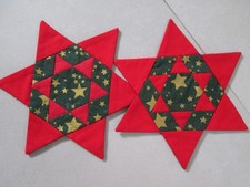 2x Stern Deckchen Tischwäsche Patchwork  Weihnachten Deko rot grün 26cm TOP