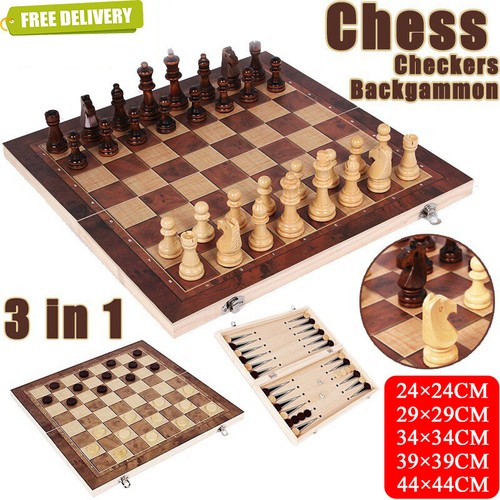 Schachspiel mit schachfiguren - schachspiel,