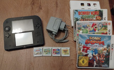 Nintendo 2DS Blau/Schwarz + 4
