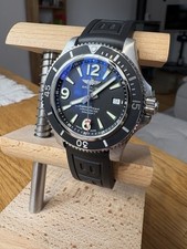 Breitling Superocean schwarzes