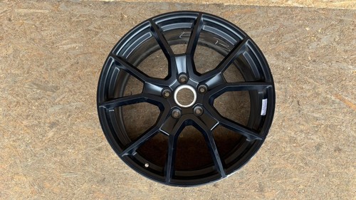 Porsche taycan 9j1 - 9j1, r21