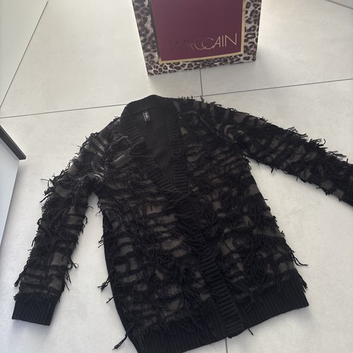 Wunderschöne woll strickjacke - wunderschöne, woll-strickjacke