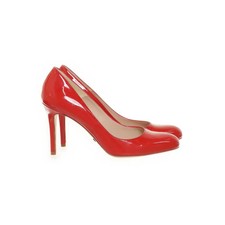 Buffalo London, Pumps