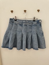 Zara Mini Faltenrock Gr. M