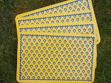 4 Stück * Platzset - Platzdeckchen * abwaschbar * Größe ca.43,5x28,5 cm *