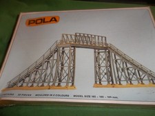 POLA 706 FUSSGÄNGERBRÜCKE WERKSEITIG VERSIEGELT