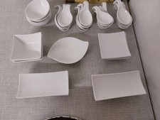 Weißes Porzellan Sushi Set