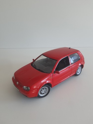 Revell golf gti 18 rot - 4,