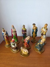 9 Alte Krippefiguren