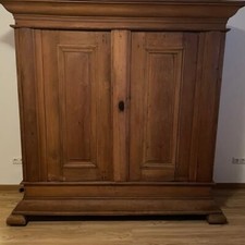 Antiker massivholzschrank mit - antiker,