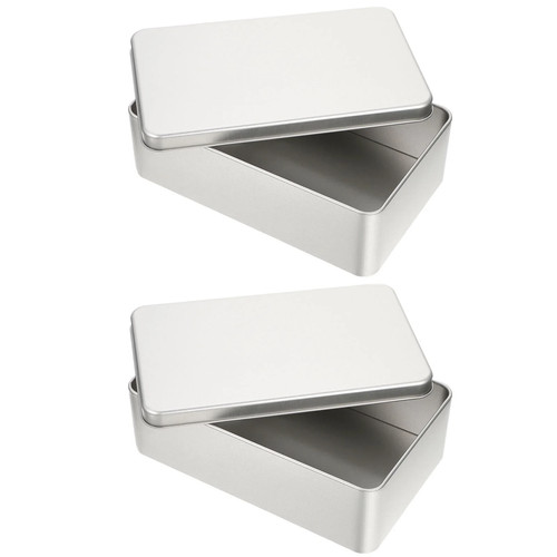 Zwei weiße metallboxen für - zwei,