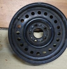 BMW Stahlfelge  6J 15 e20   gebraucht  für einen E28 5er Serie