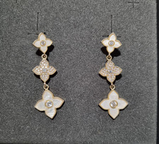 Sehr schöner Perlmutt