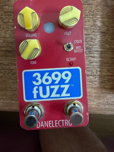 Danelectro 3699 octave - danelectro, octave-fuzz