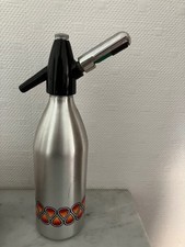 Kayser Soda Syphon Flasche,  retro - Alu mit orangefarbenem Dekor 70er Jahre
