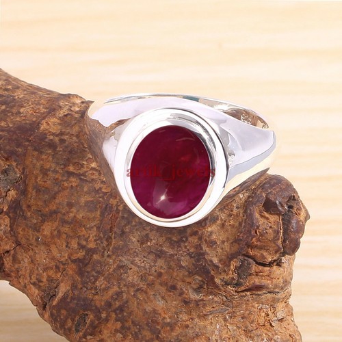 Erhitzter cabochon rubin - cabochon,