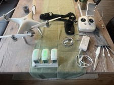 DJI Phantom 4 Pro Drohne Weiß, Inkl. Akkus, Controller, Hartschale Koffer
