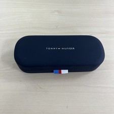 Etui für Brille der Marke