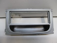 Ford Focus MK2 DA3 Einbaurahmen Radio Rahmen Blende Adapter DIN-Schacht Bj 08-