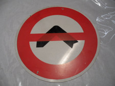 Altes Verkehrschild DDR