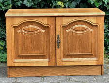 Kleine Kommode, Eiche teil massiv, Landhausstiel, Schuhschrank